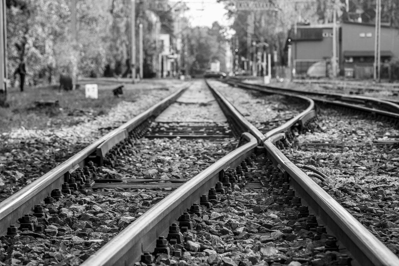 Converging paths: the art and science of writing health research grants and papers