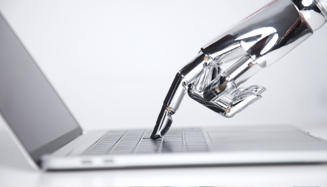 3 Smart Tips for Using AI in Your Application and Essays