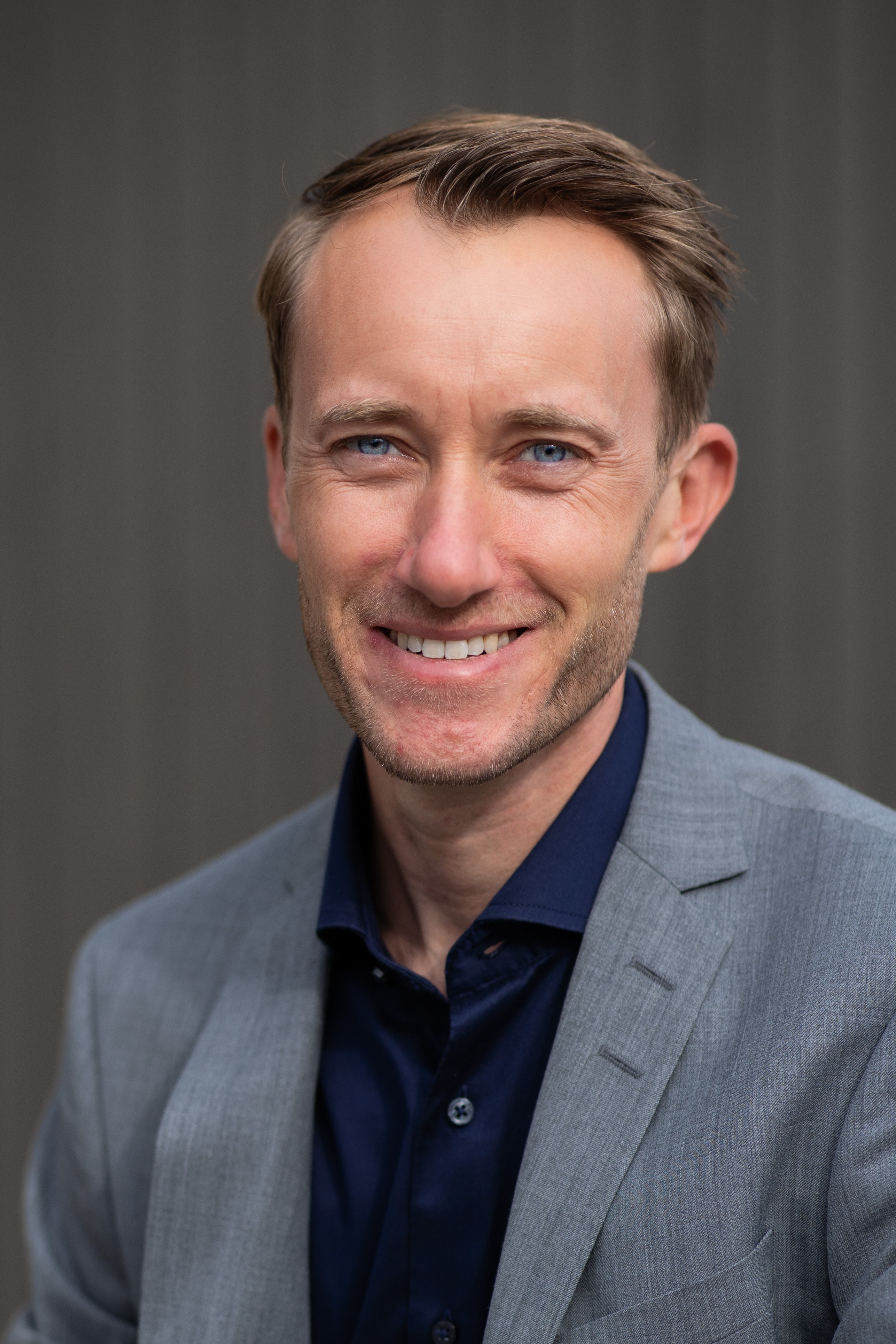 Dipl.-Kfm. Michael C. Bauer, M.I.B.