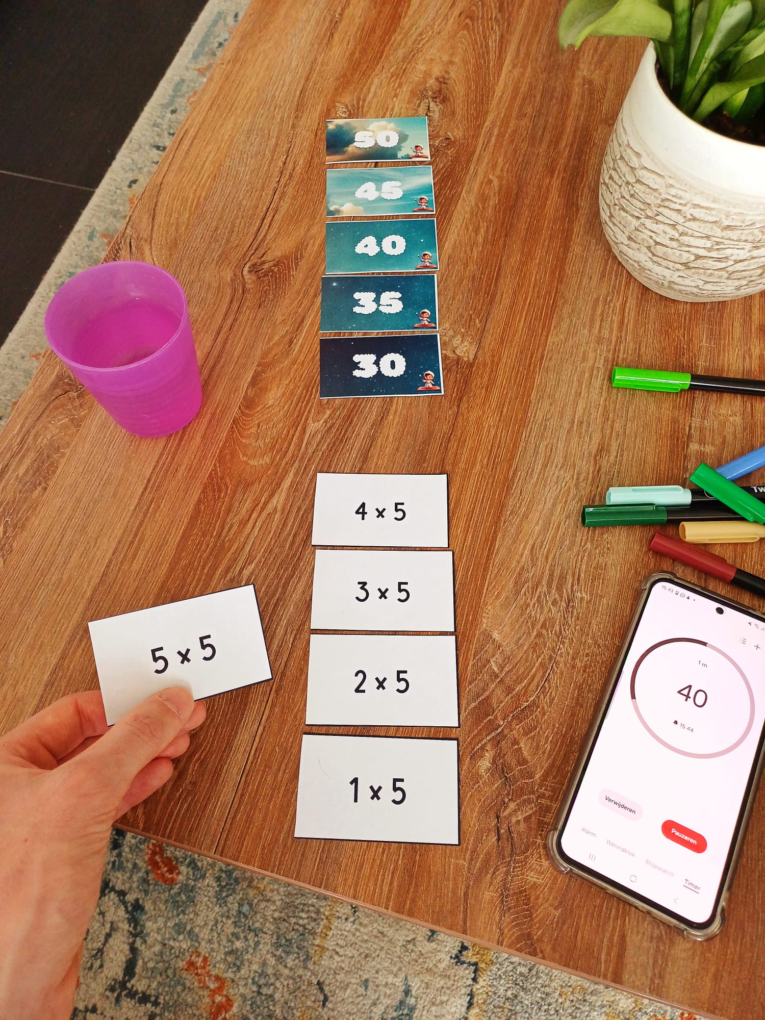 Flitskaarten om tafels te oefenen met spelletjes โ ideaal voor groep 4 en groep 5