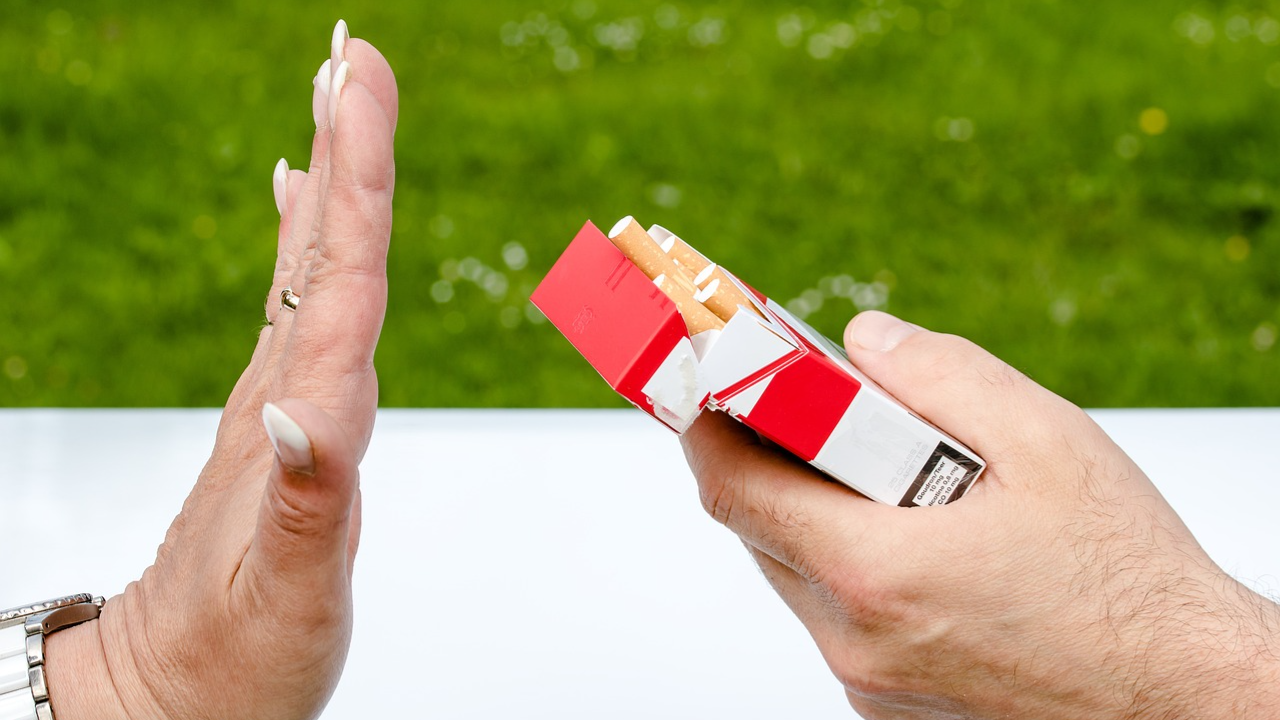 How to stop smoking naturally