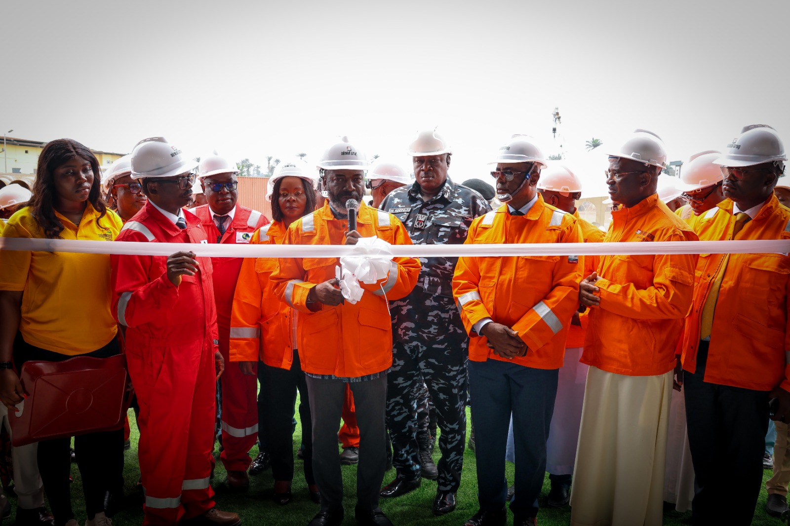 Pipe Bend Commissioning cutting the tape
