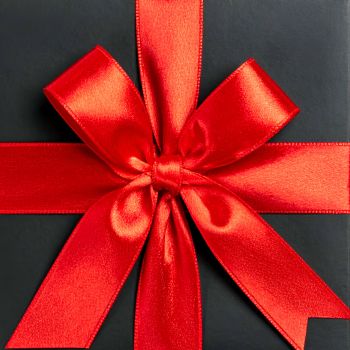 Gifting Money or Assets: How to Do It Right for Tax and Wealth Planning