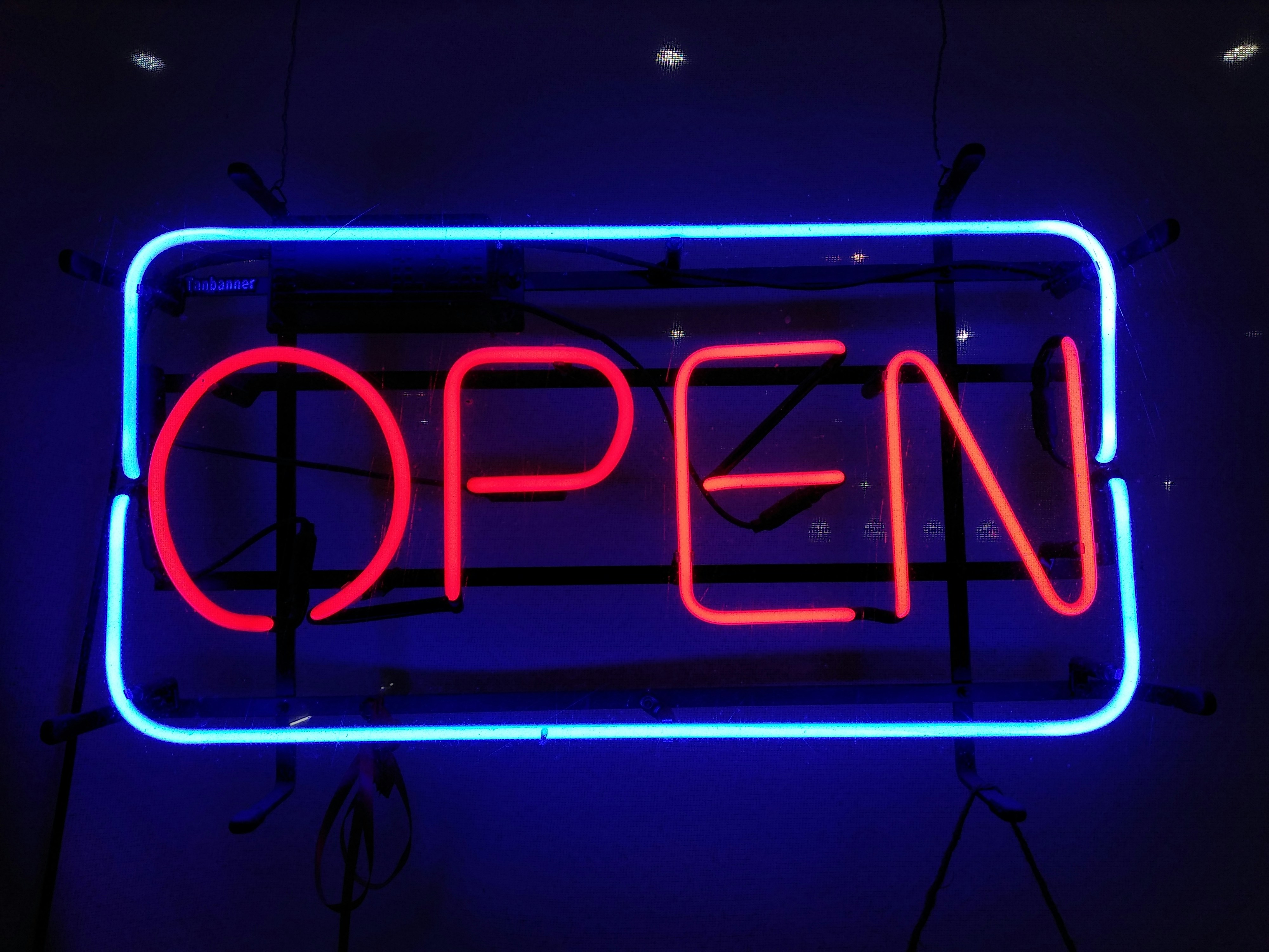 Operating hours