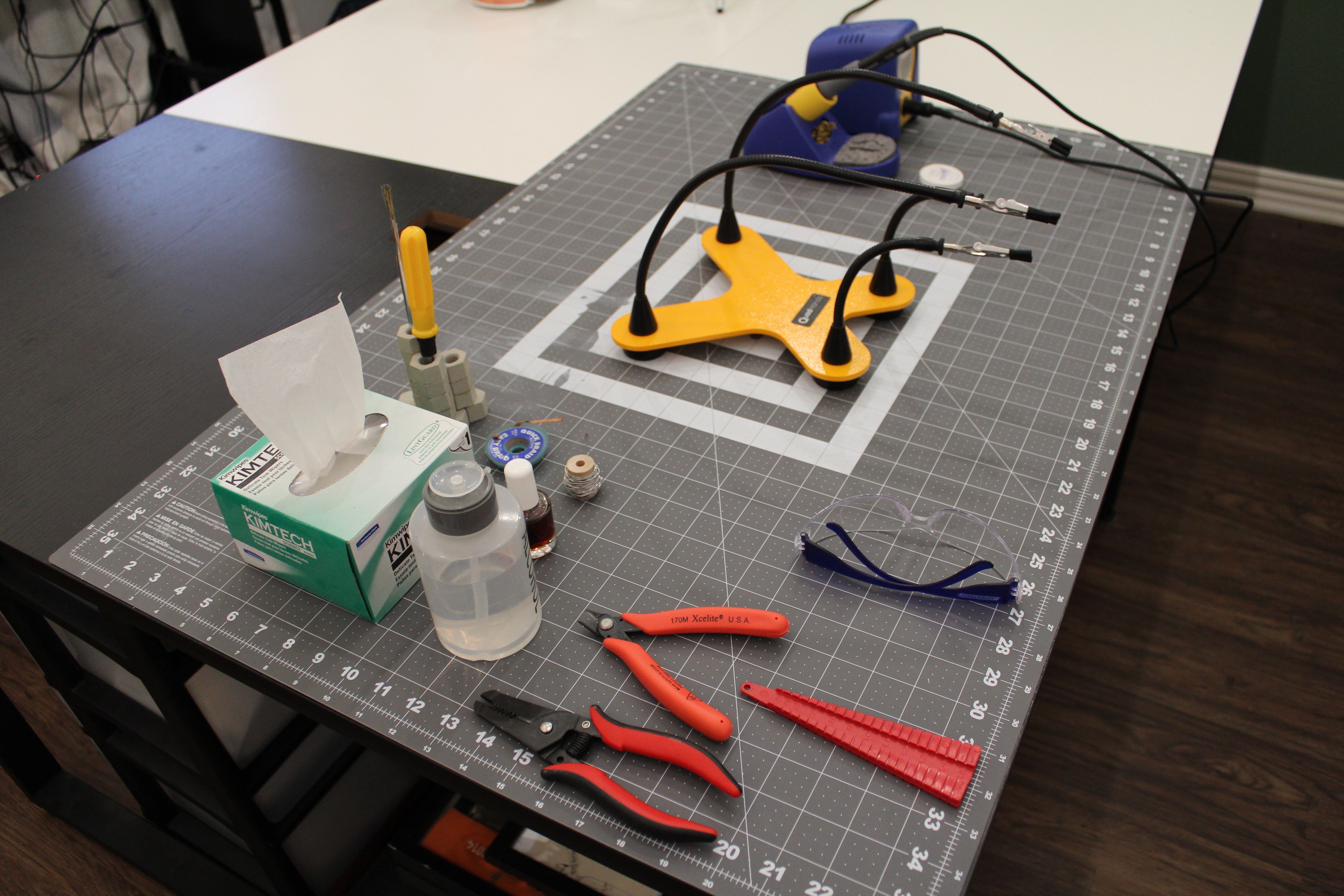Soldering station layout