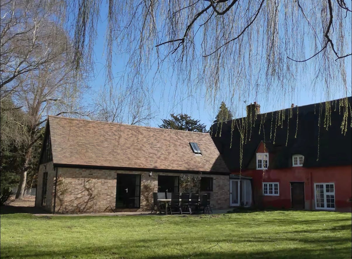 Girlhood UK retreat