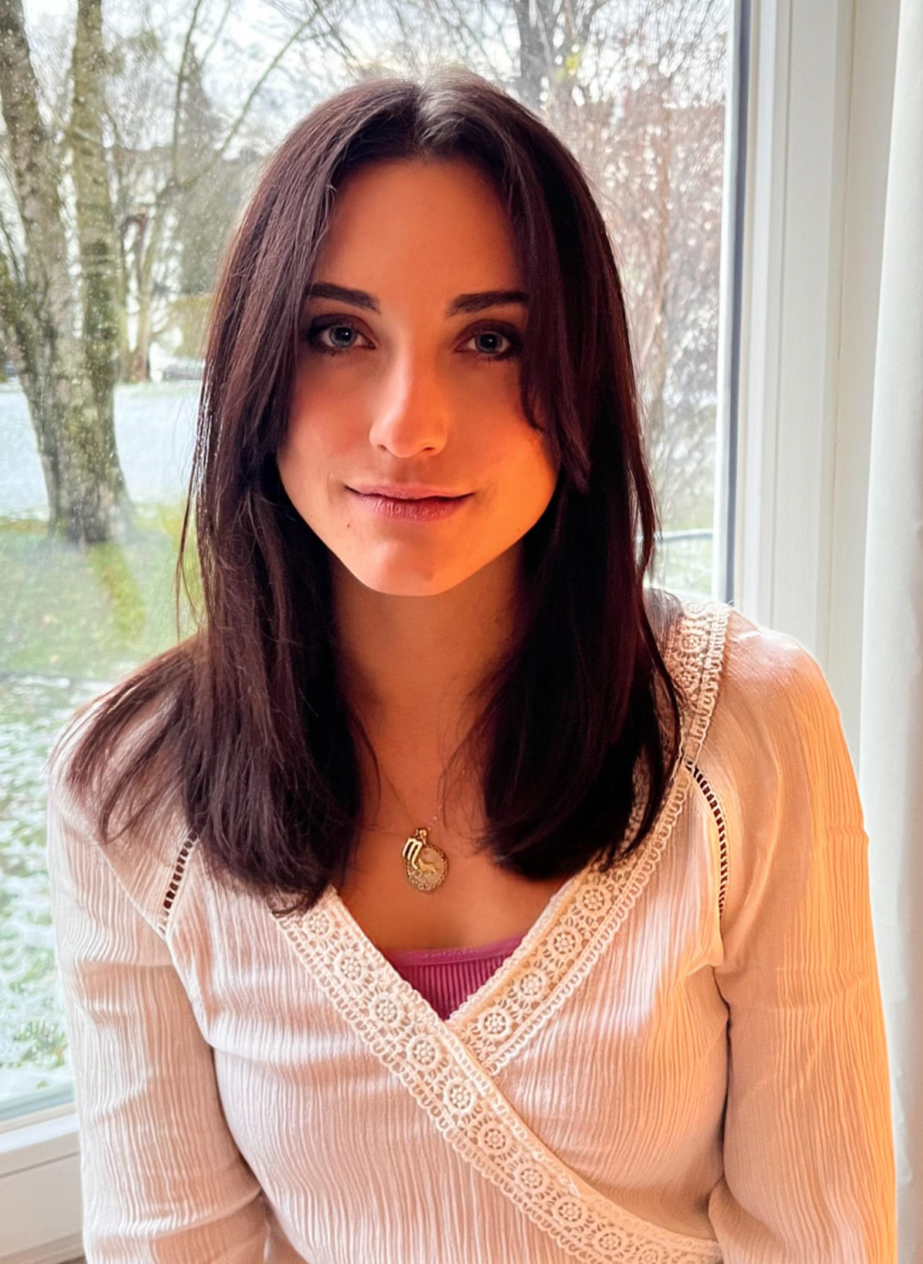 laura-psychotherapist