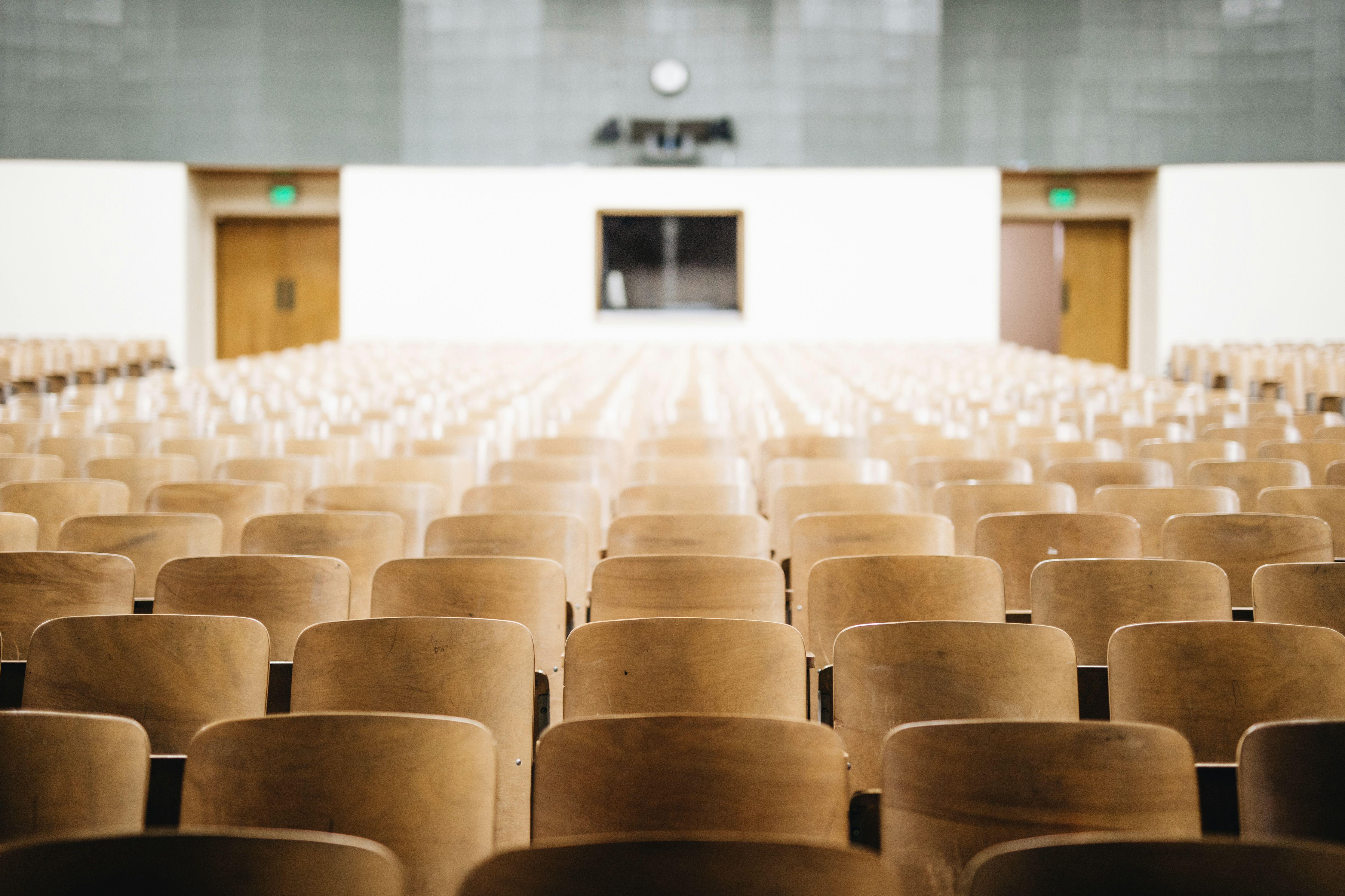 How Huddled reduces the student admin burden on educators and minimises inbox clutter