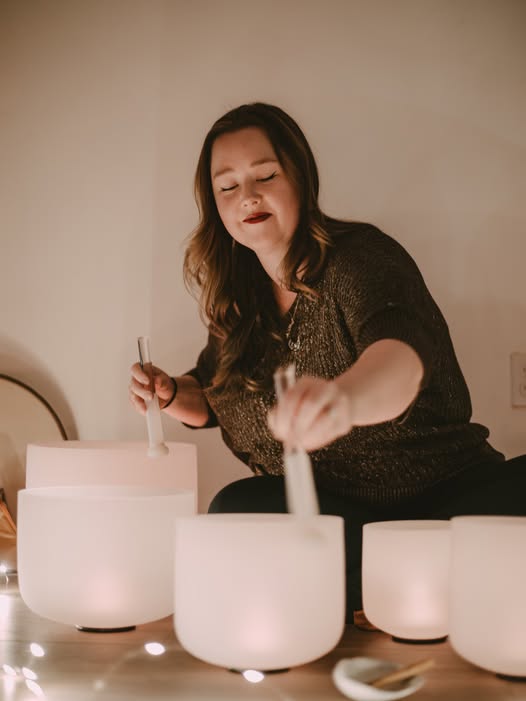Tara Inloes playing crystal bowls.