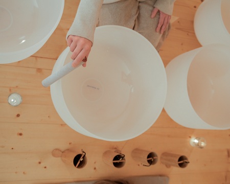 Singing bowls