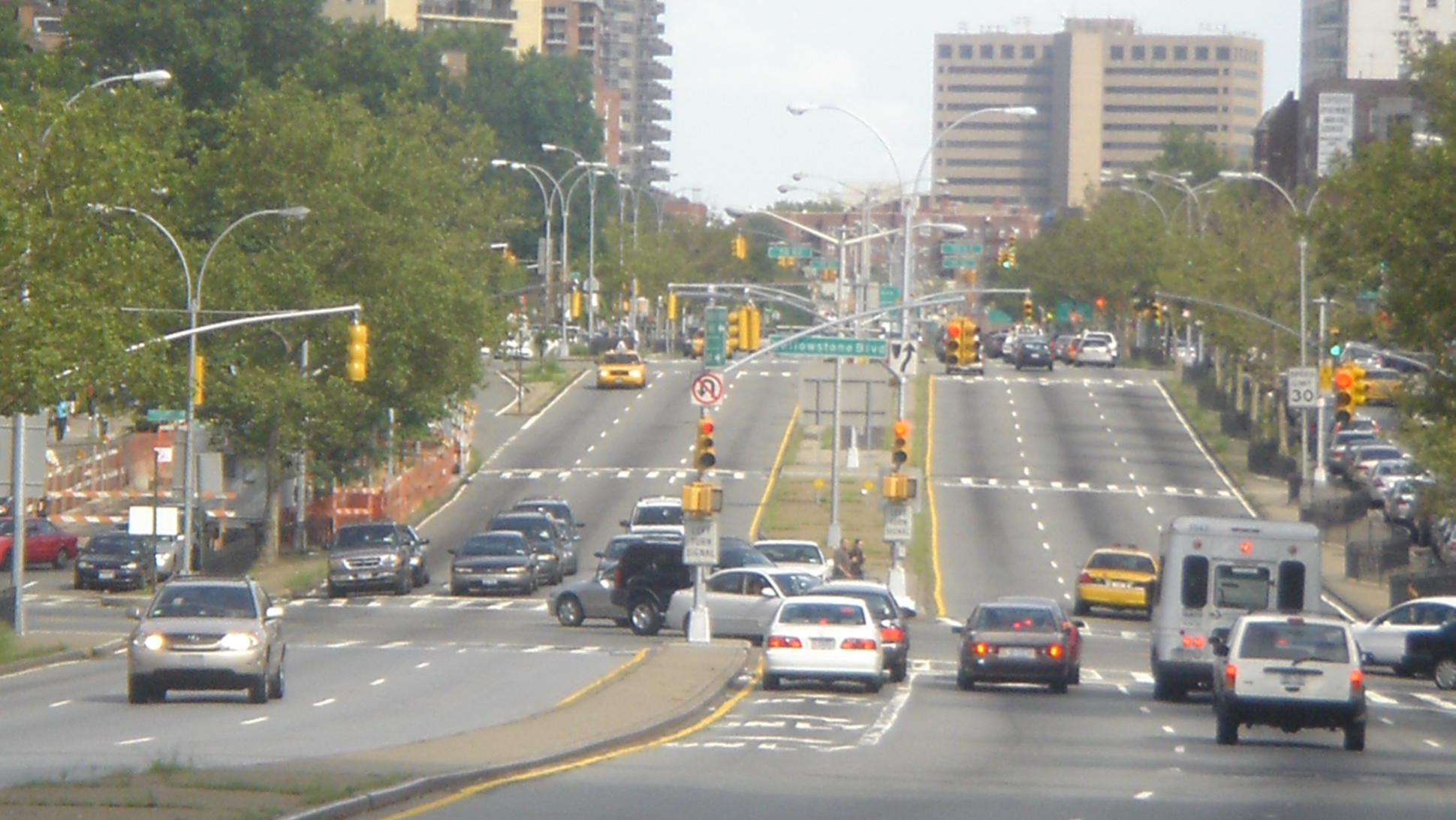 The Future of Toronto’s Stroads: Uncertainty on Dundas