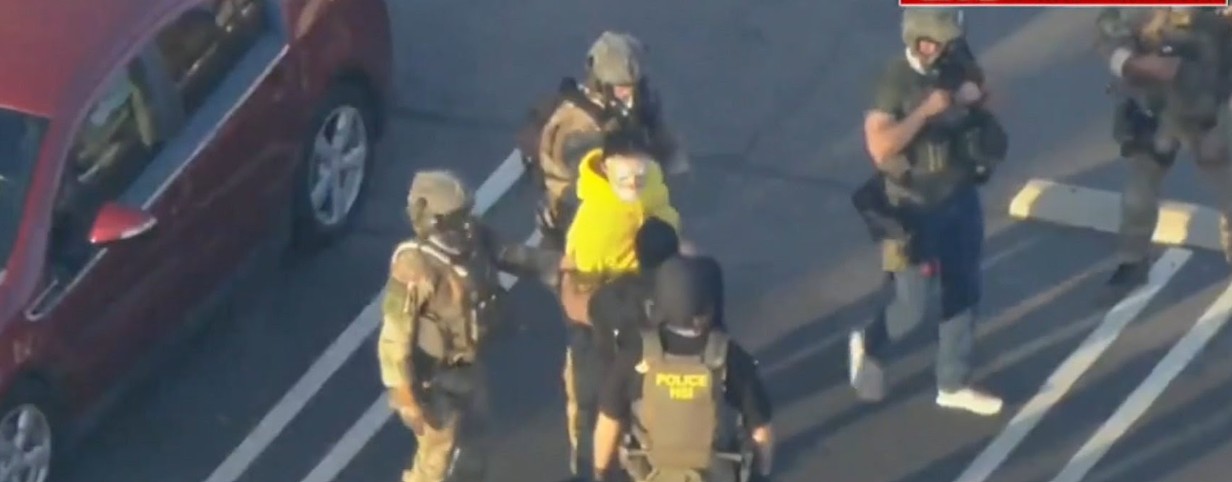 Watch As LA Rioter Is Introduced To Pavement By Homeland Security