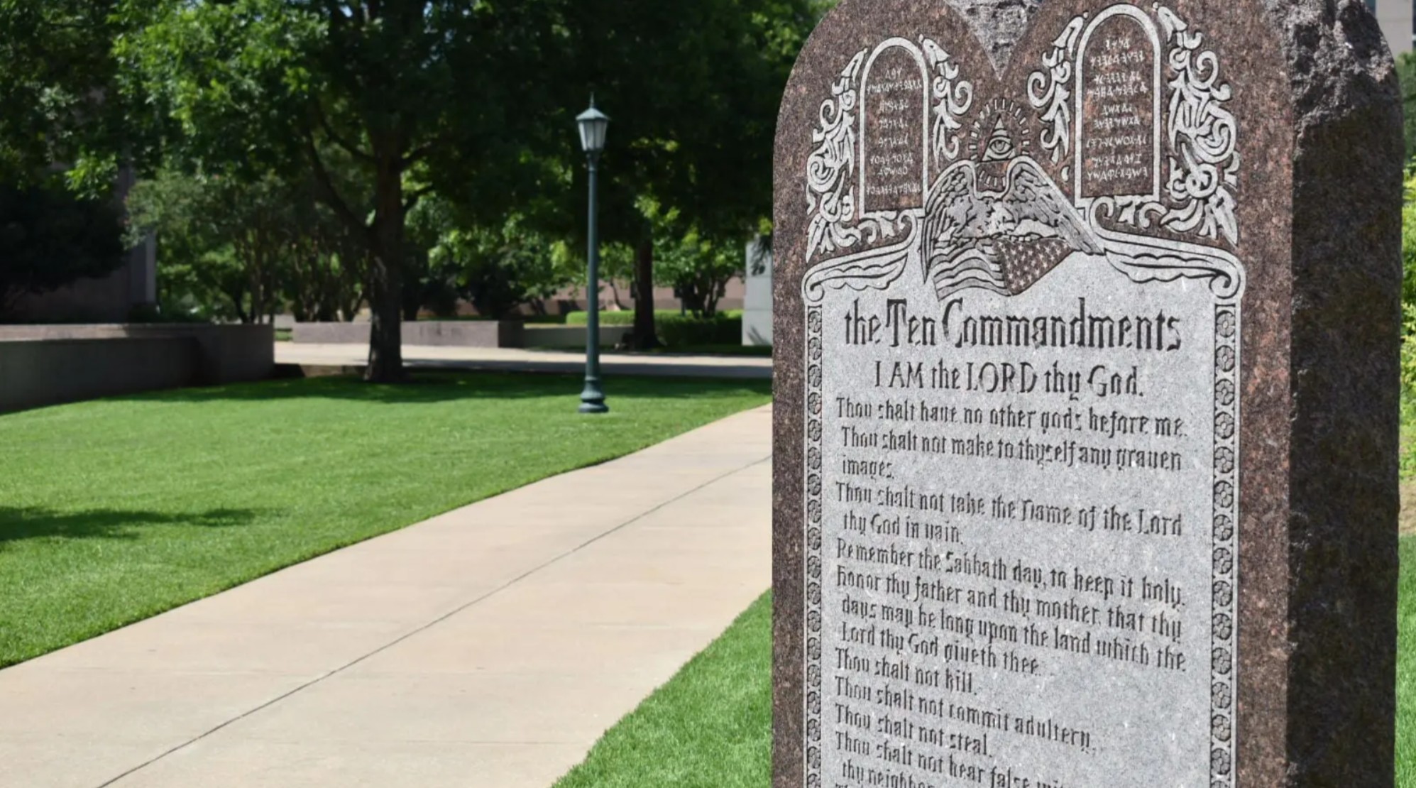 Activist Teachers Plot To Defy Texas’ New Ten Commandments Law