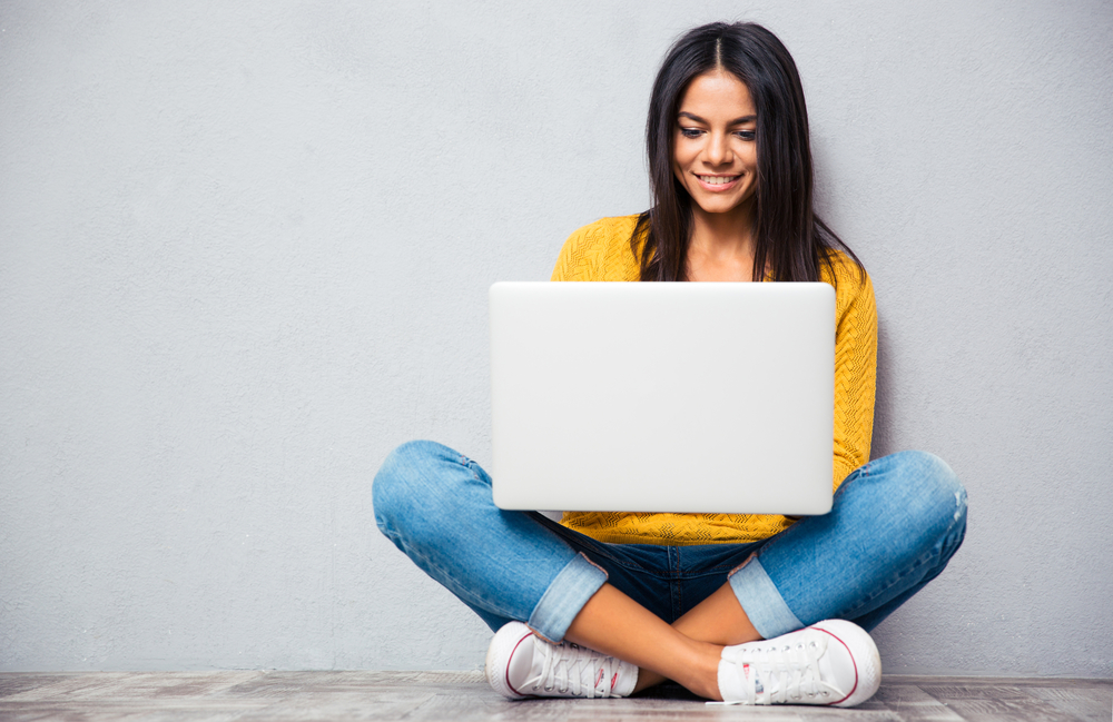 Starting a B2B Side Hustle: Your Shortcut to Financial Independence
