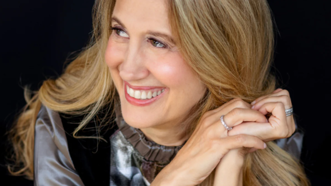 FAB 5: Lori Weitzner