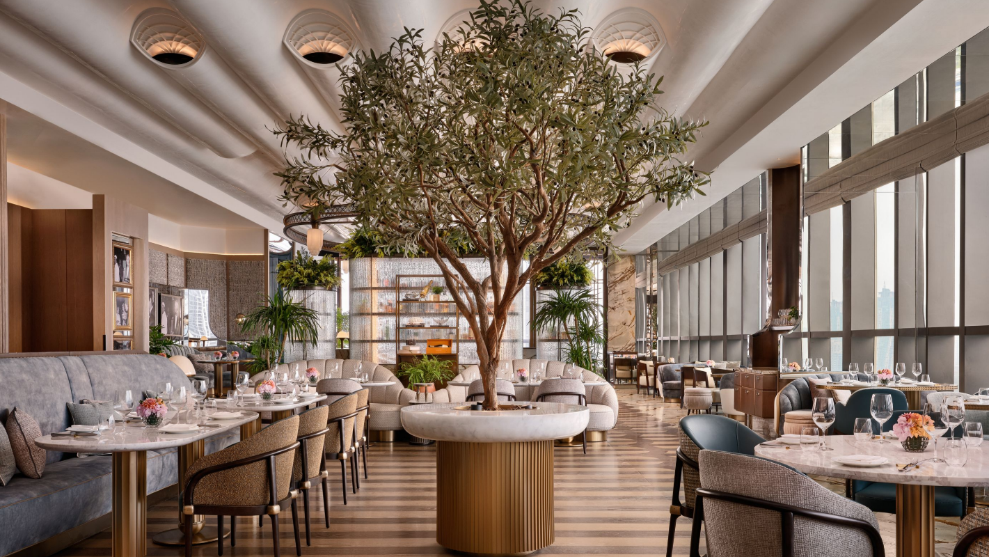 Spago Turns Dinner Into a Deliciously Dramatic Performance