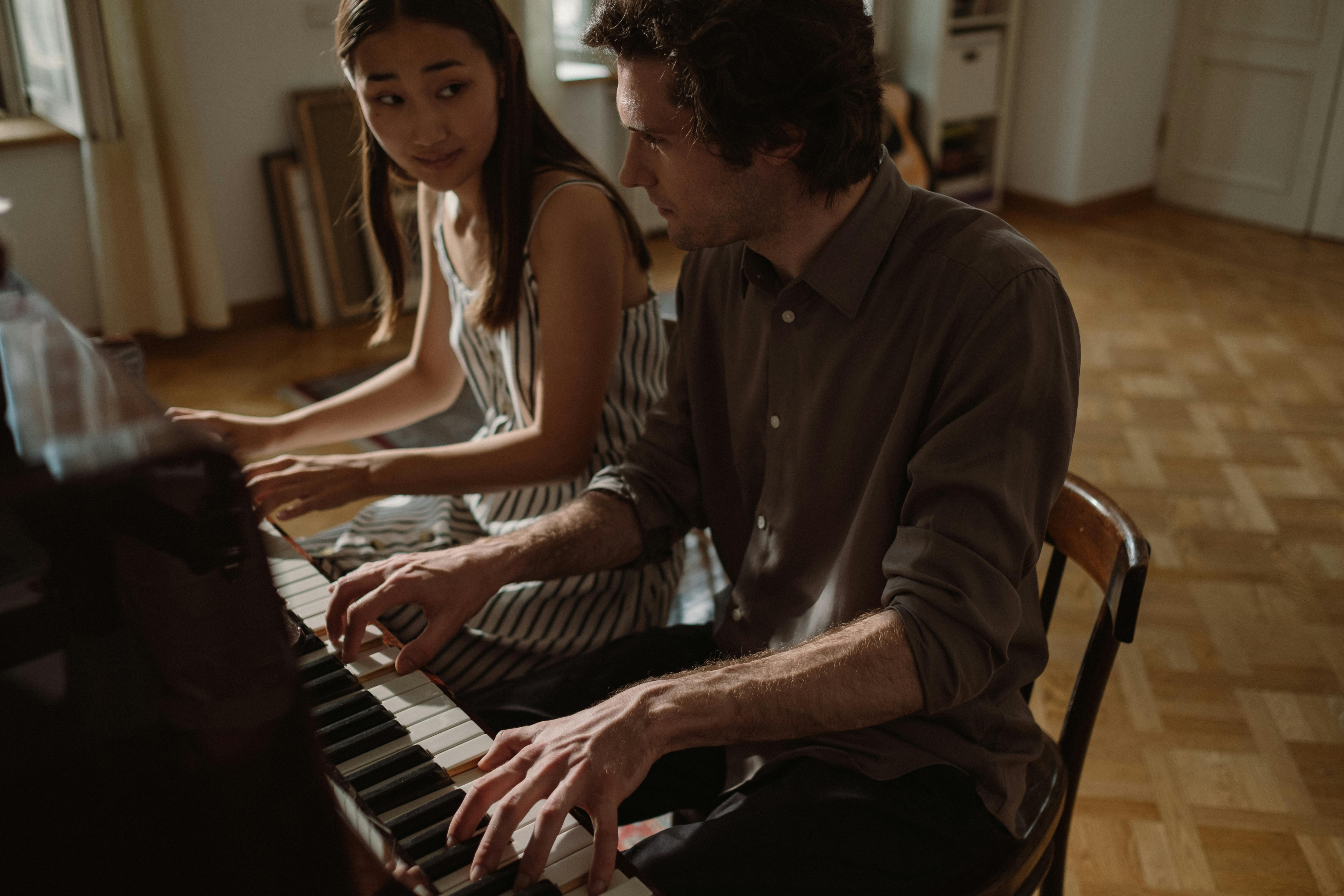 🎹 Why Learning the Piano as an Adult Is Brilliant for Mind, Mood and Daily Life