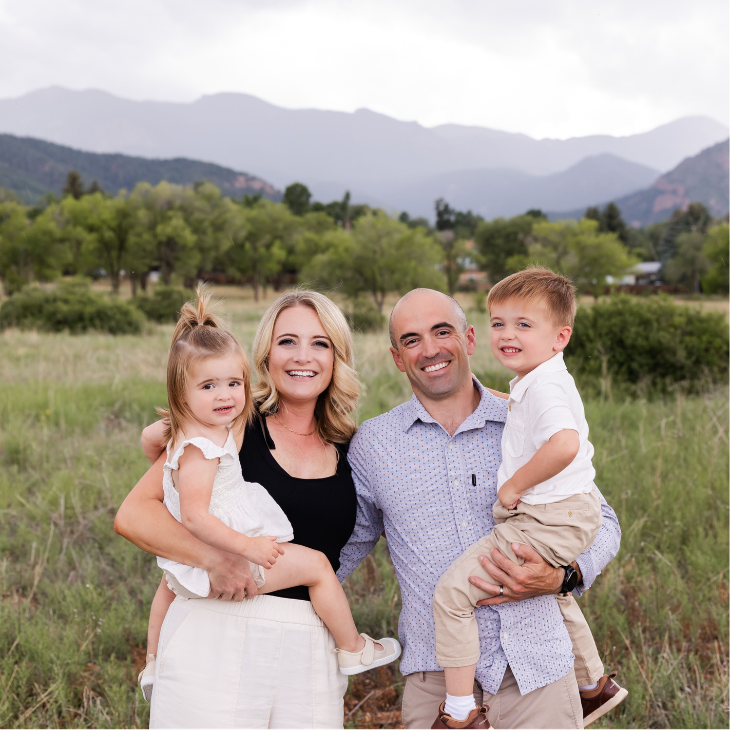 🎒 Easing First Day Jitters: Helping Parents and Preschoolers with a Smooth Drop-Off