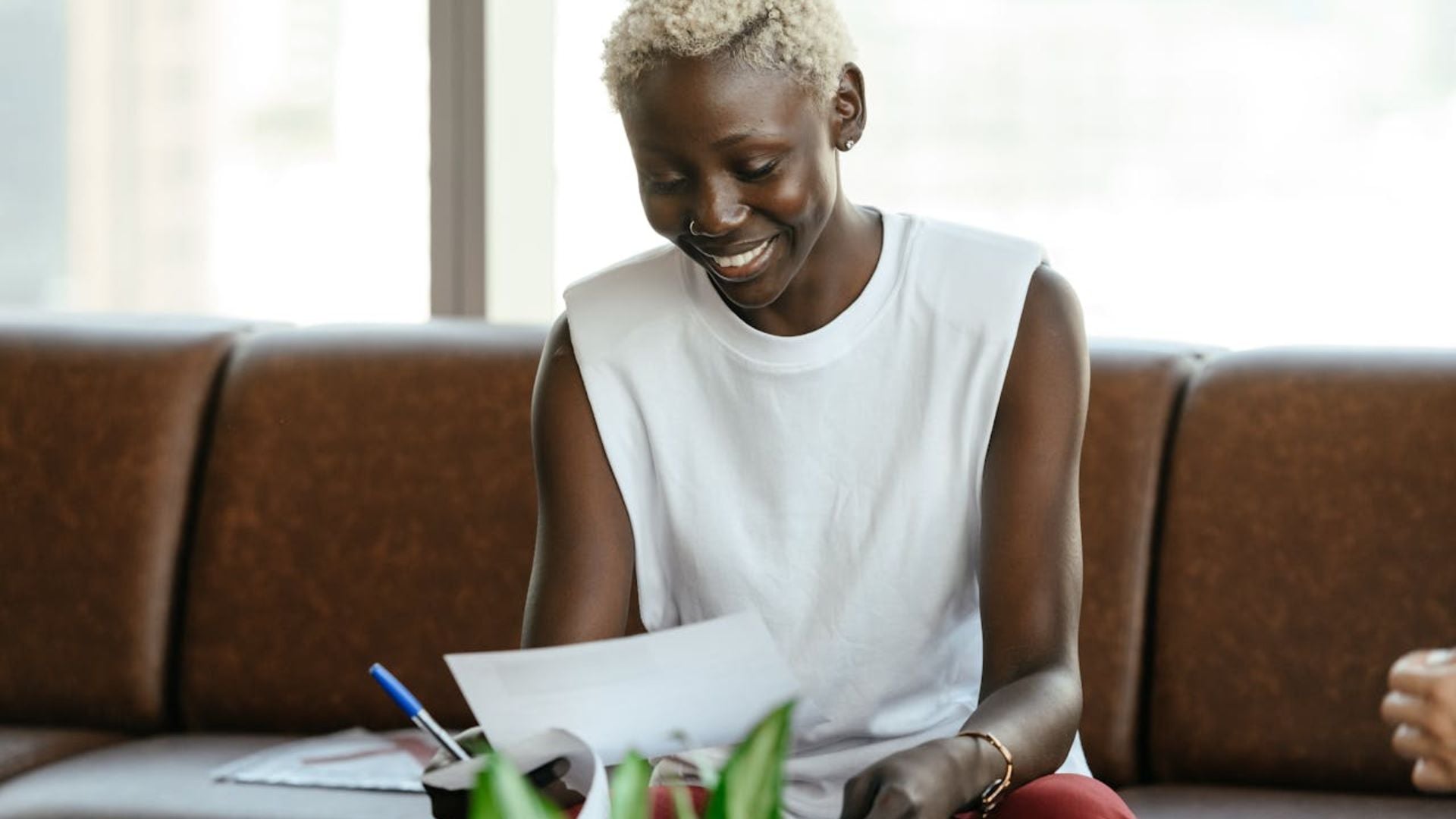 Critique Letter Example: A Blueprint for Thoughtful Writing Feedback