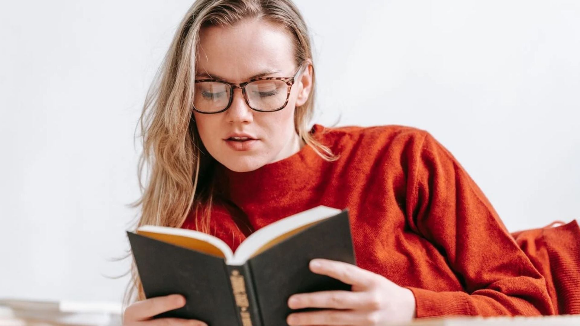 27 Must-Read Novels That Show Us What Fiction Can Do