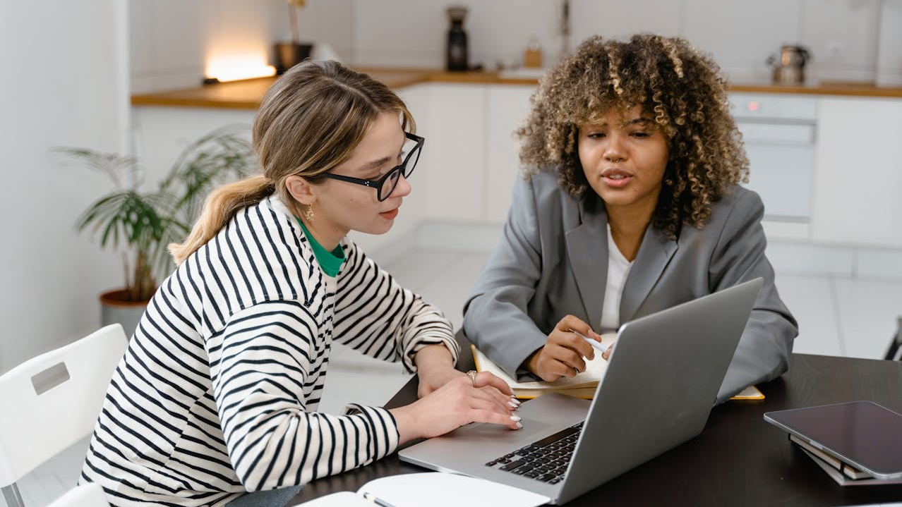 How to Get Feedback on Your Writing: A Practical Guide