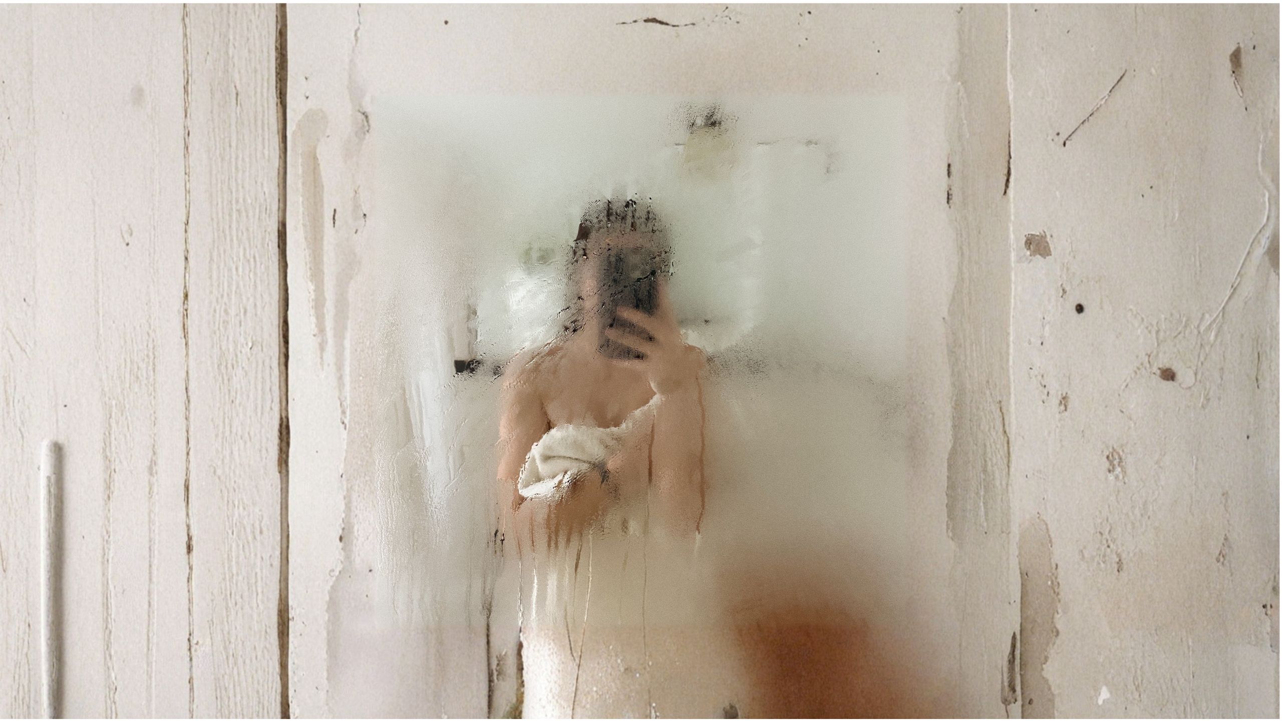 esconder-se atrás do telemóvel