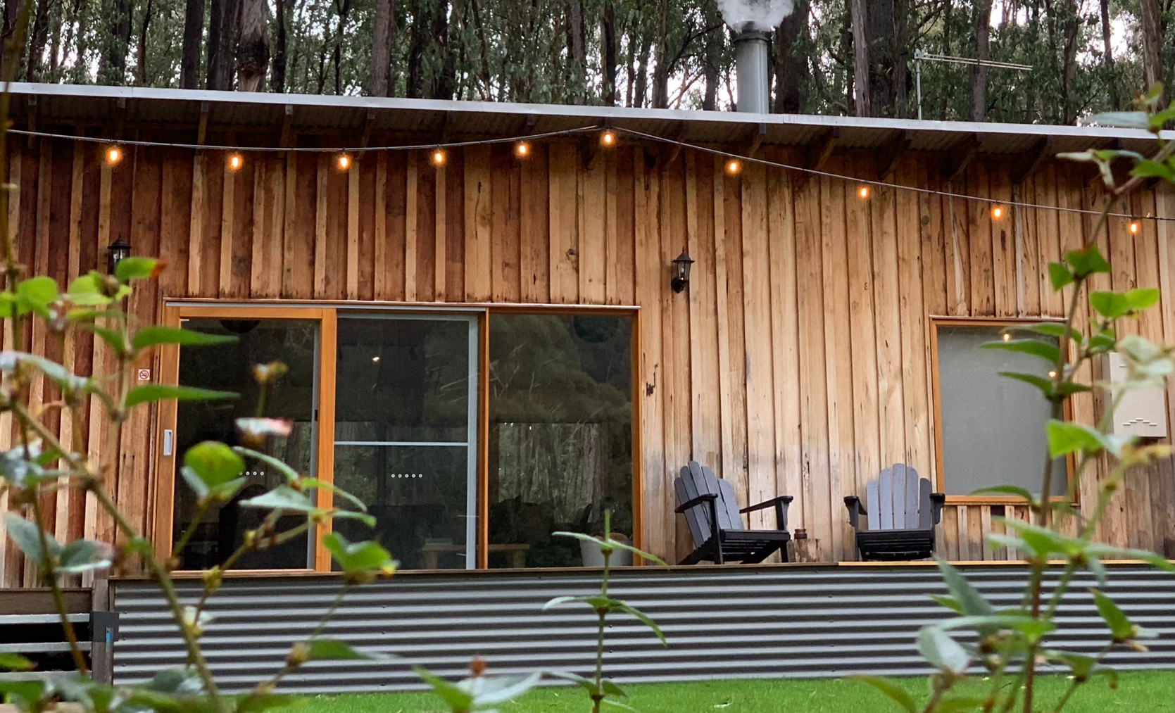 Romantic off-grid cabin nestled in the Dandenong Ranges at Andersons Eco Retreat