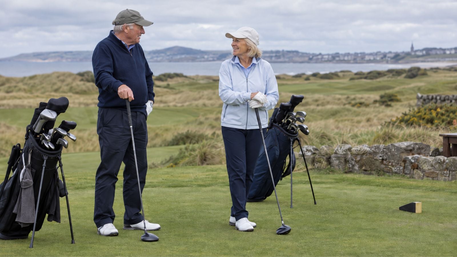 Best Golf Gloves for Older Golfers