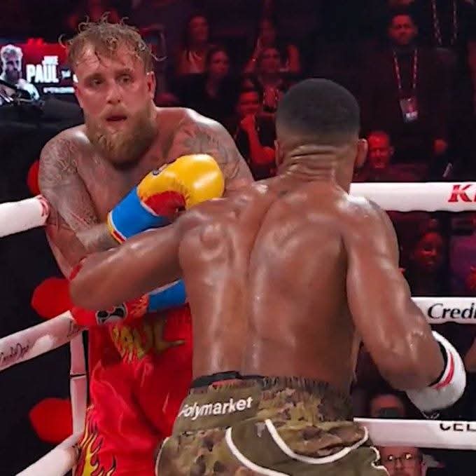 Estoy aquí por dinero.