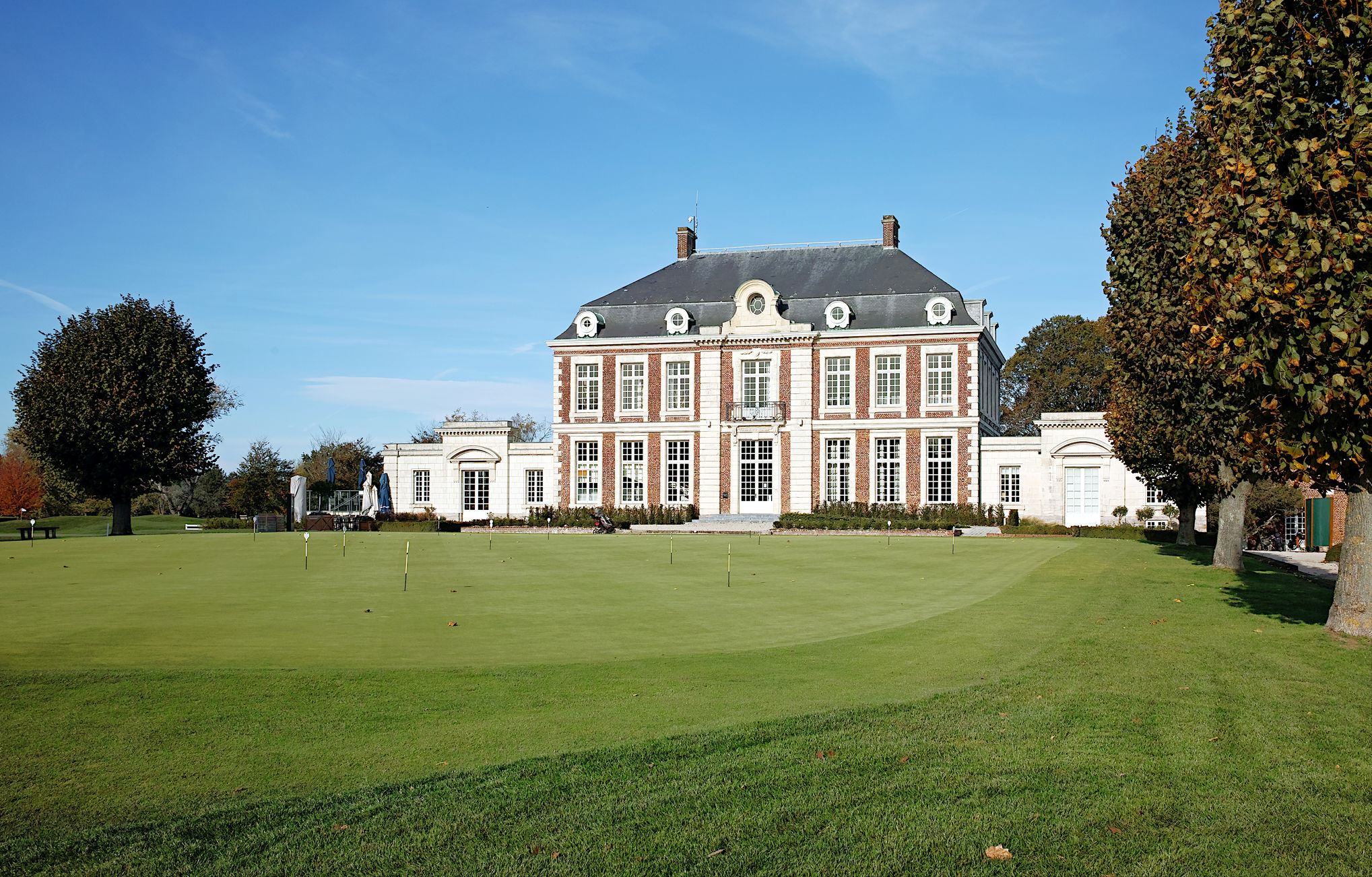 Pourquoi les prix immobiliers sont plus élevés à Bondues en 2026 ?