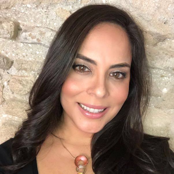 laura-psychotherapist