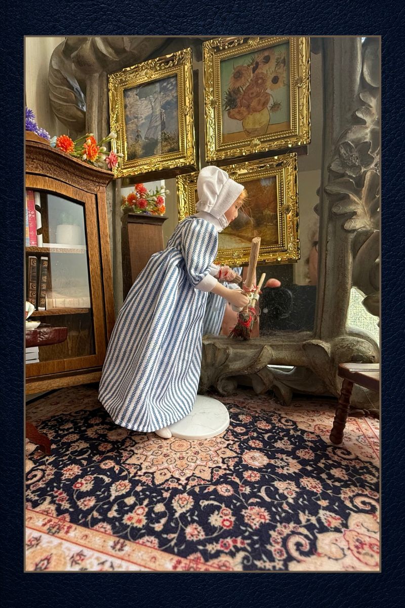 Miniature Moments