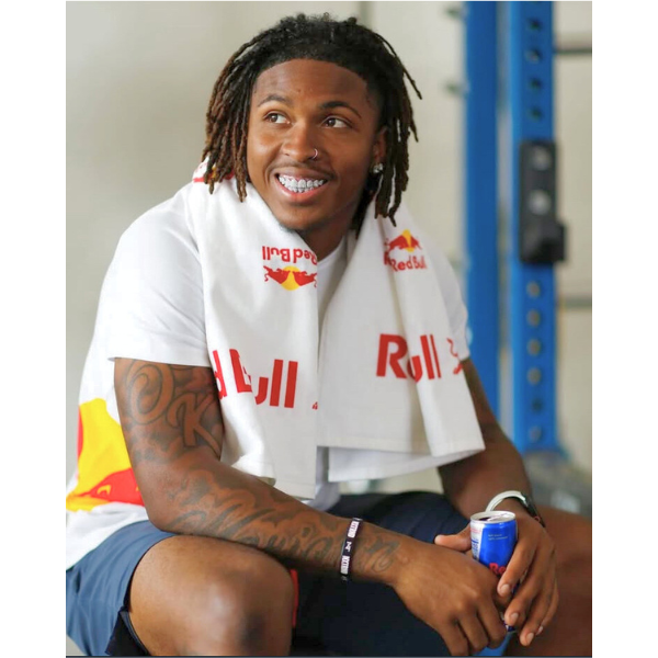 dakorien moore - red bull - nilinked