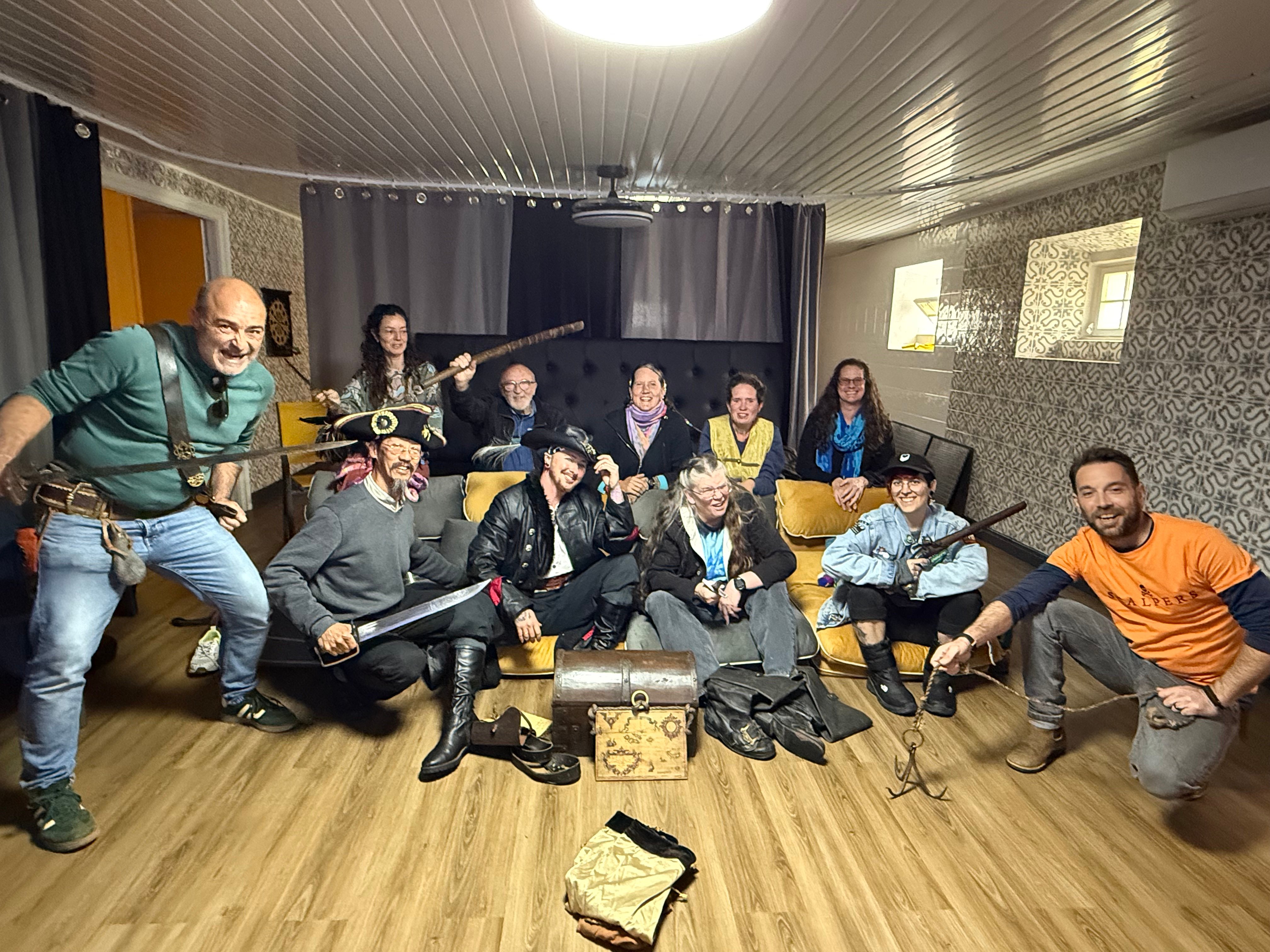 From a Spark to a Crew: The Launch of the Piratas e Sereias de São Miguel