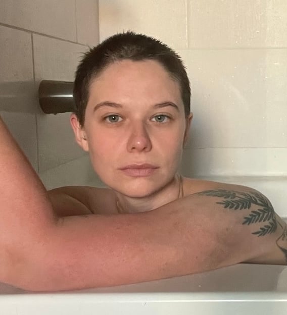 laura-psychotherapist