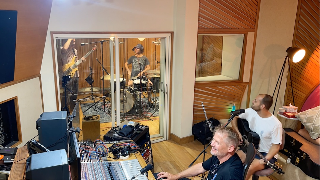 2024-11: Take Your Music to the Next Level with Studio Musicians