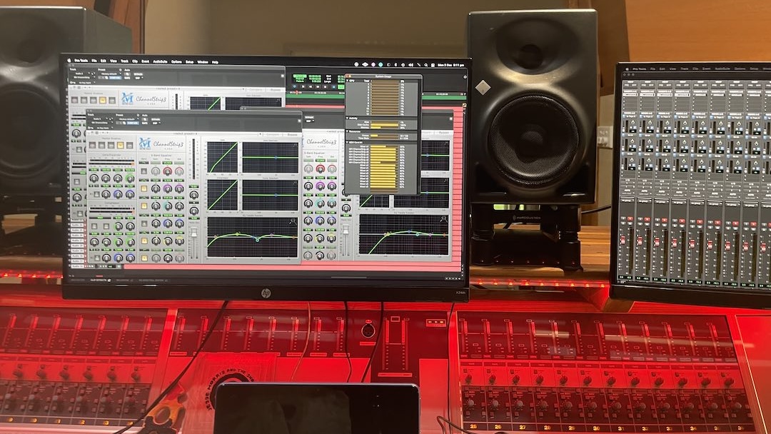 Inside My Mixing Practice - Chasing Emotion in Every Detail