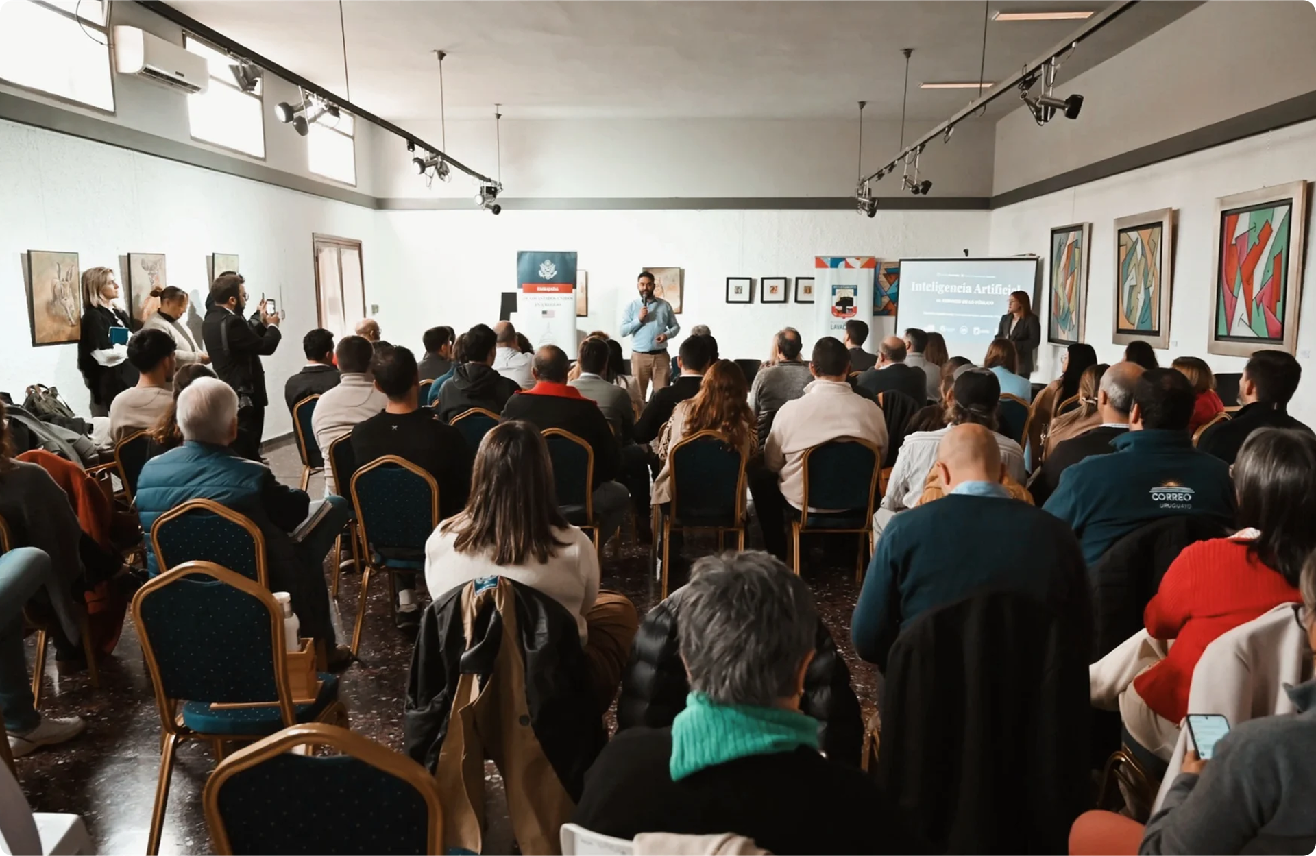 Minas reunió al ecosistema de innovación pública de Uruguay para debatir sobre inteligencia artificial y valor público
