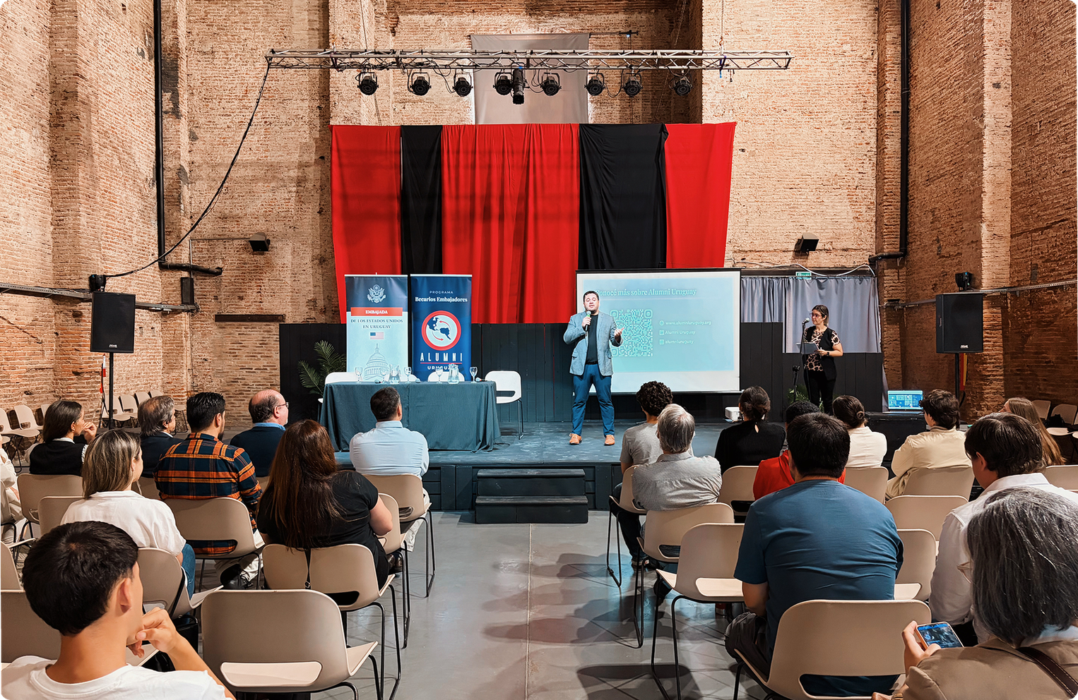 Paysandú inauguró el programa Becarios Embajadores 2.0 con una jornada sobre STEAM y desarrollo regional