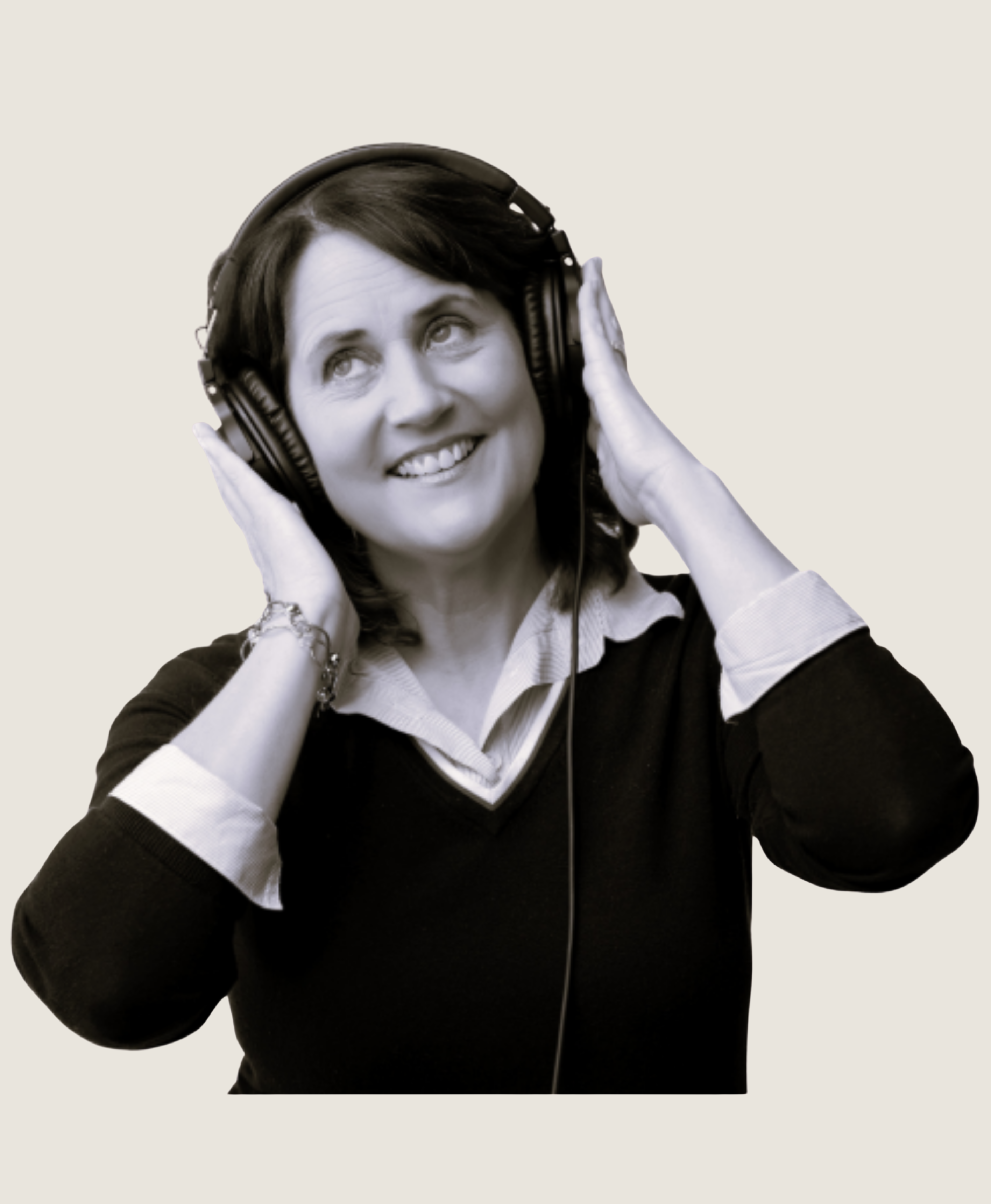 Kimberlee Murray smiling and wearing headphones against a cream background