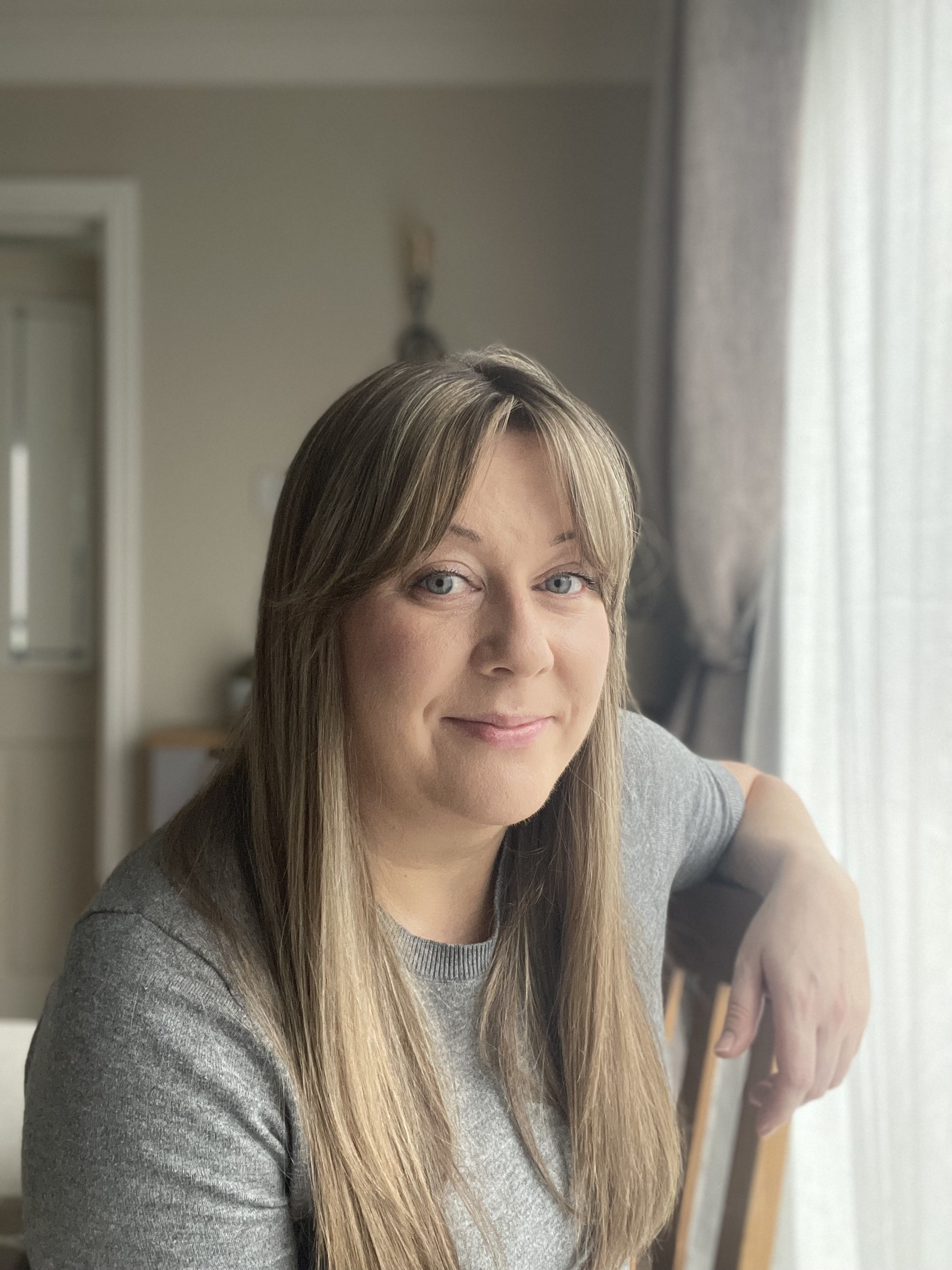 laura-psychotherapist