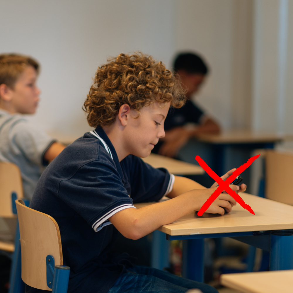 Kako se učiti brez telefona: zaščitimo spomin pred digitalno demenco