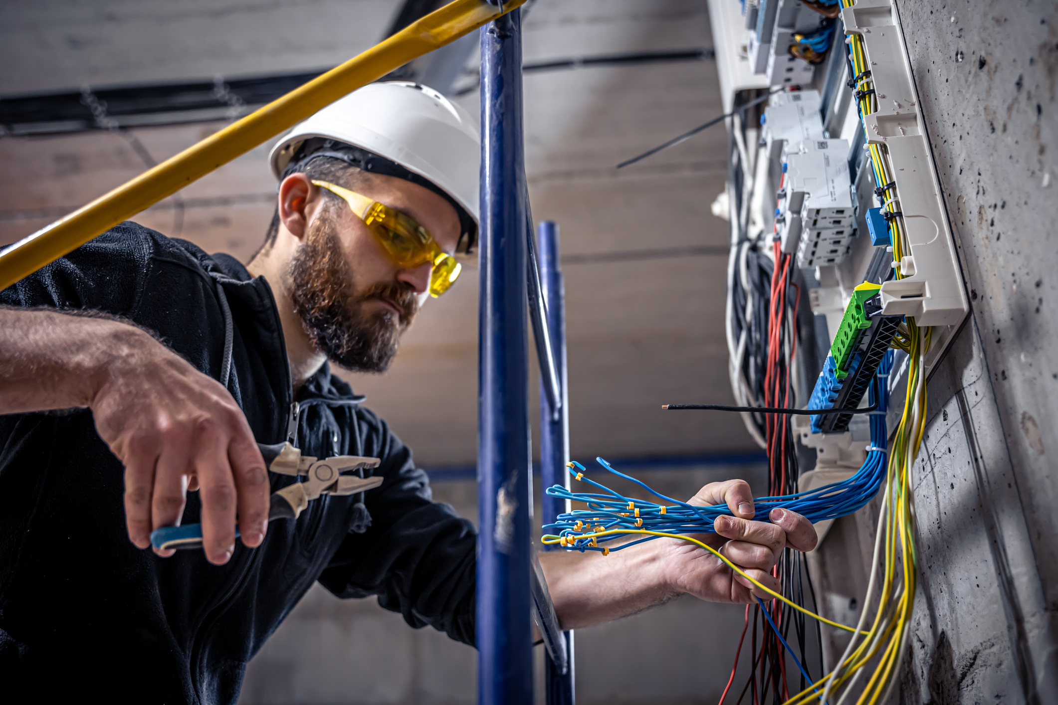 How Patrick Kennelly Supports Growth in the Electrical Industry
