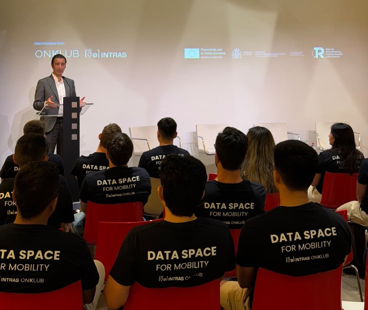 Hackathon Data Spaces Valencia - Ver vídeo en YouTube