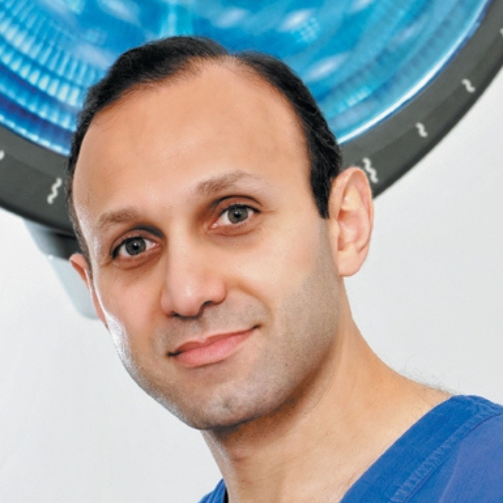 Dr Laith Barnouti Shares What Shapes Successful Plastic Surgery Results