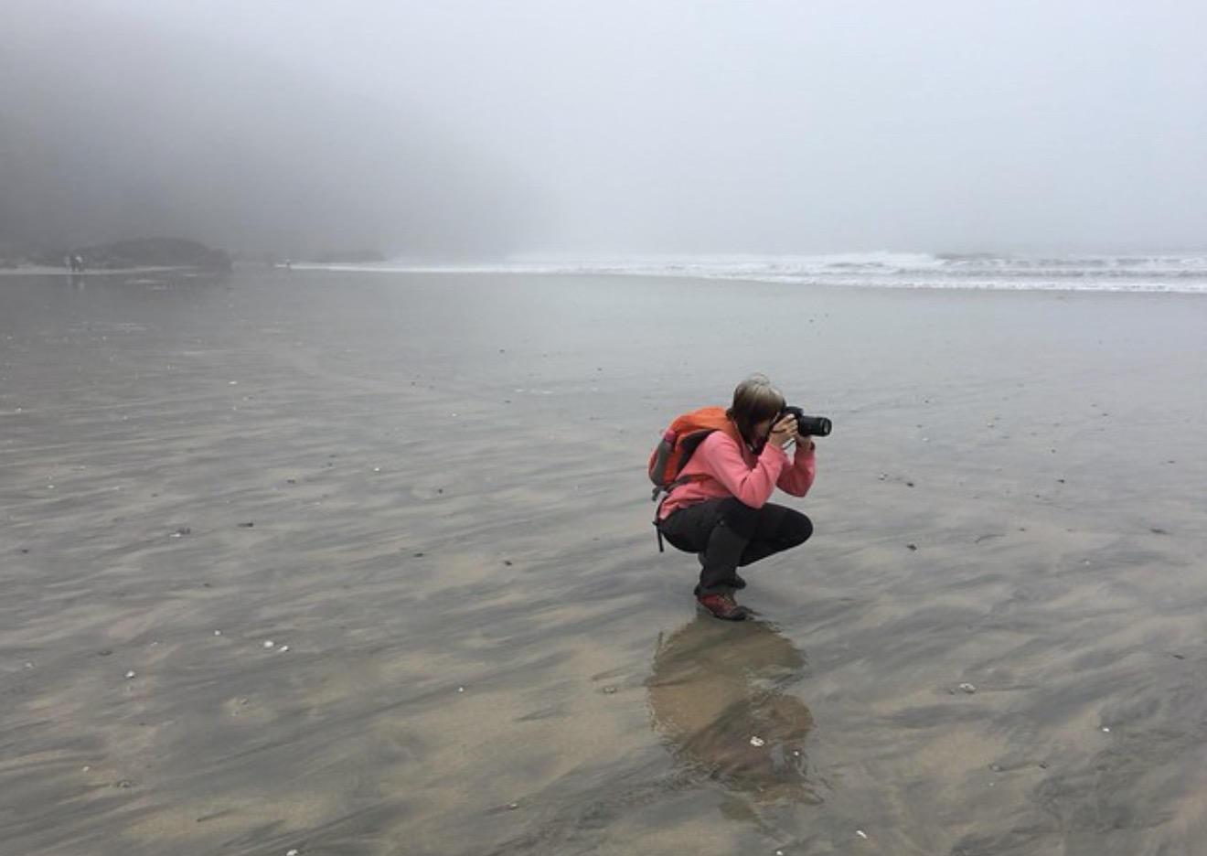 The photographer who sat quietly in the room
