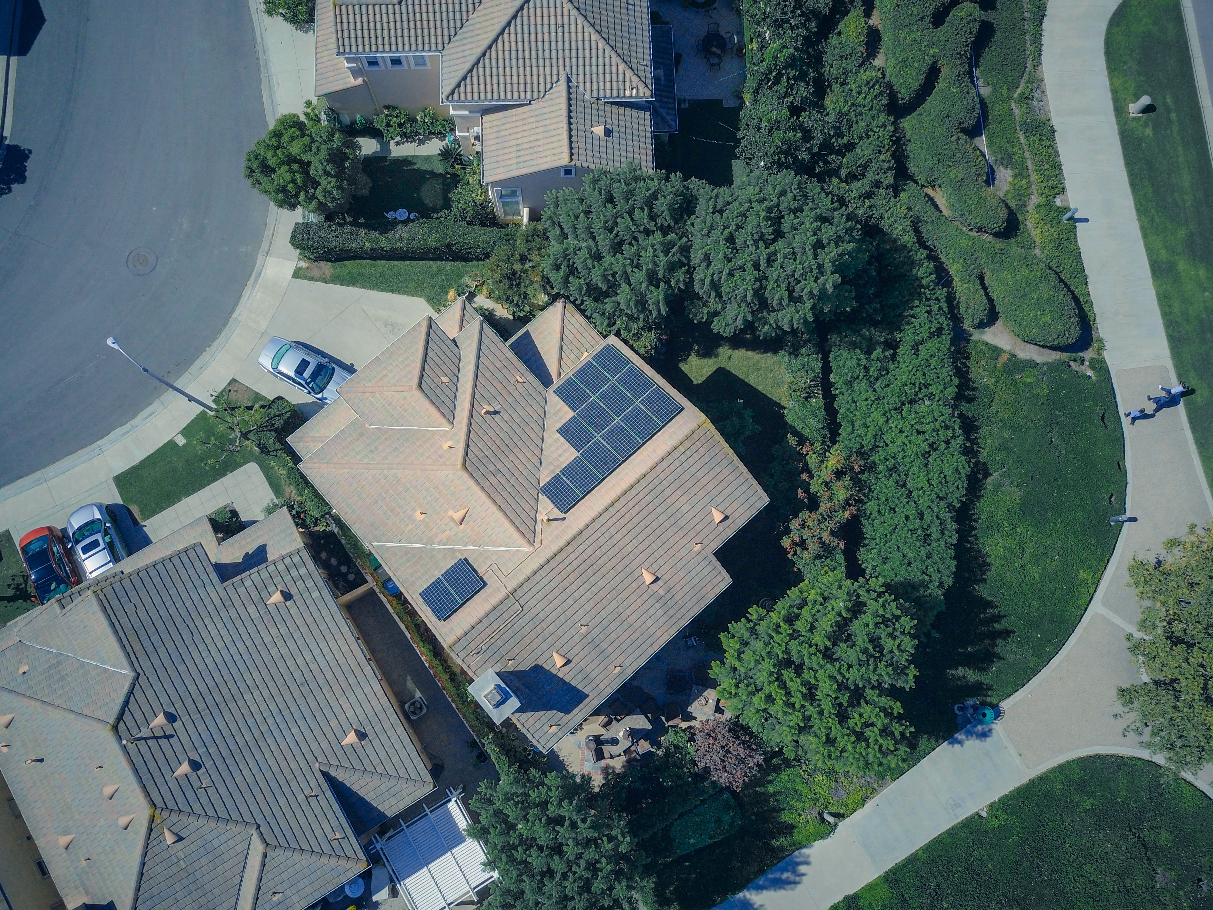 Comparer deux devis au prix/kWc peut vous faire dire n'importe quoi