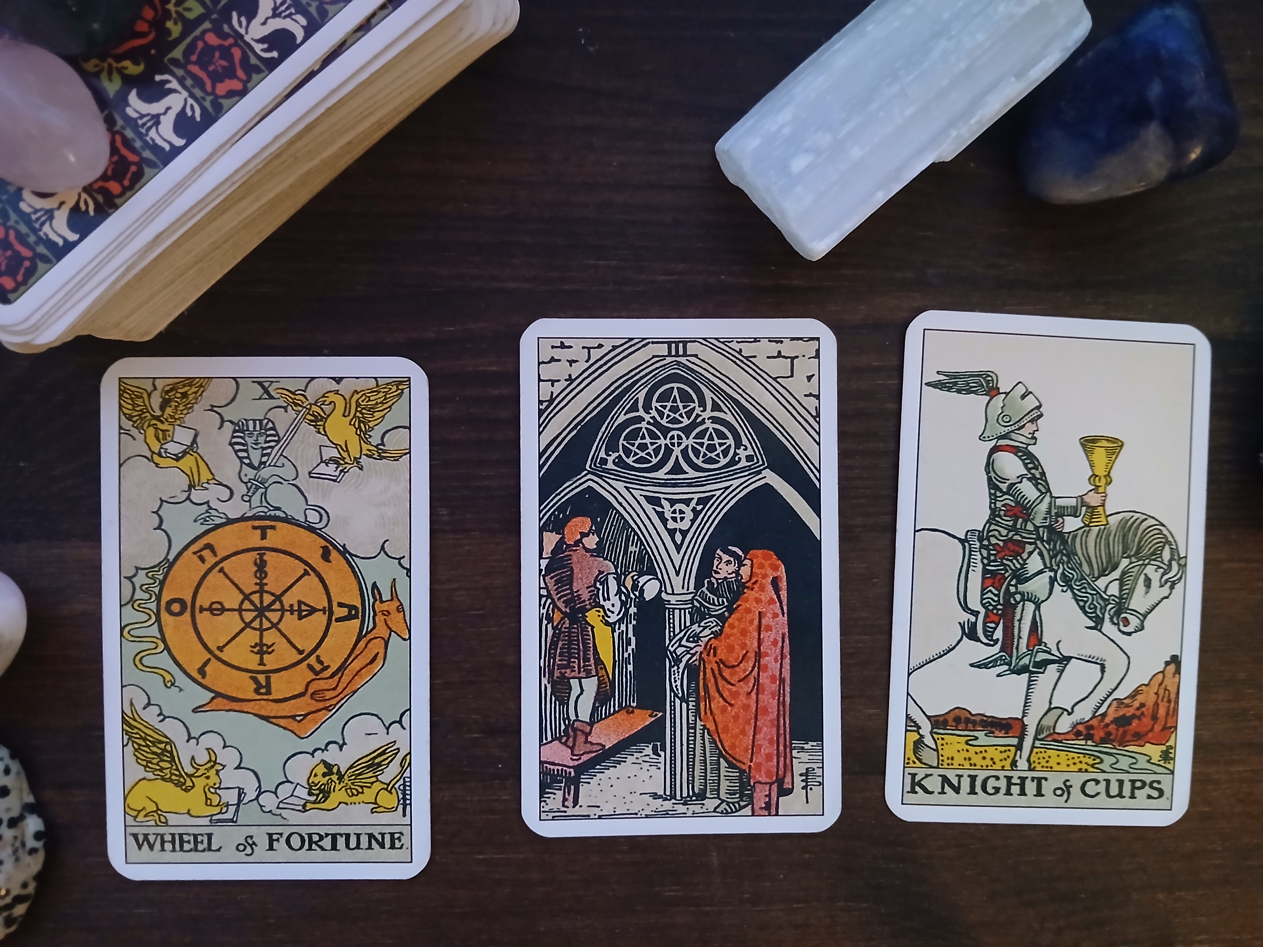 What If Life Is Already Guiding You in a New Direction? | Collective Tarot Reading