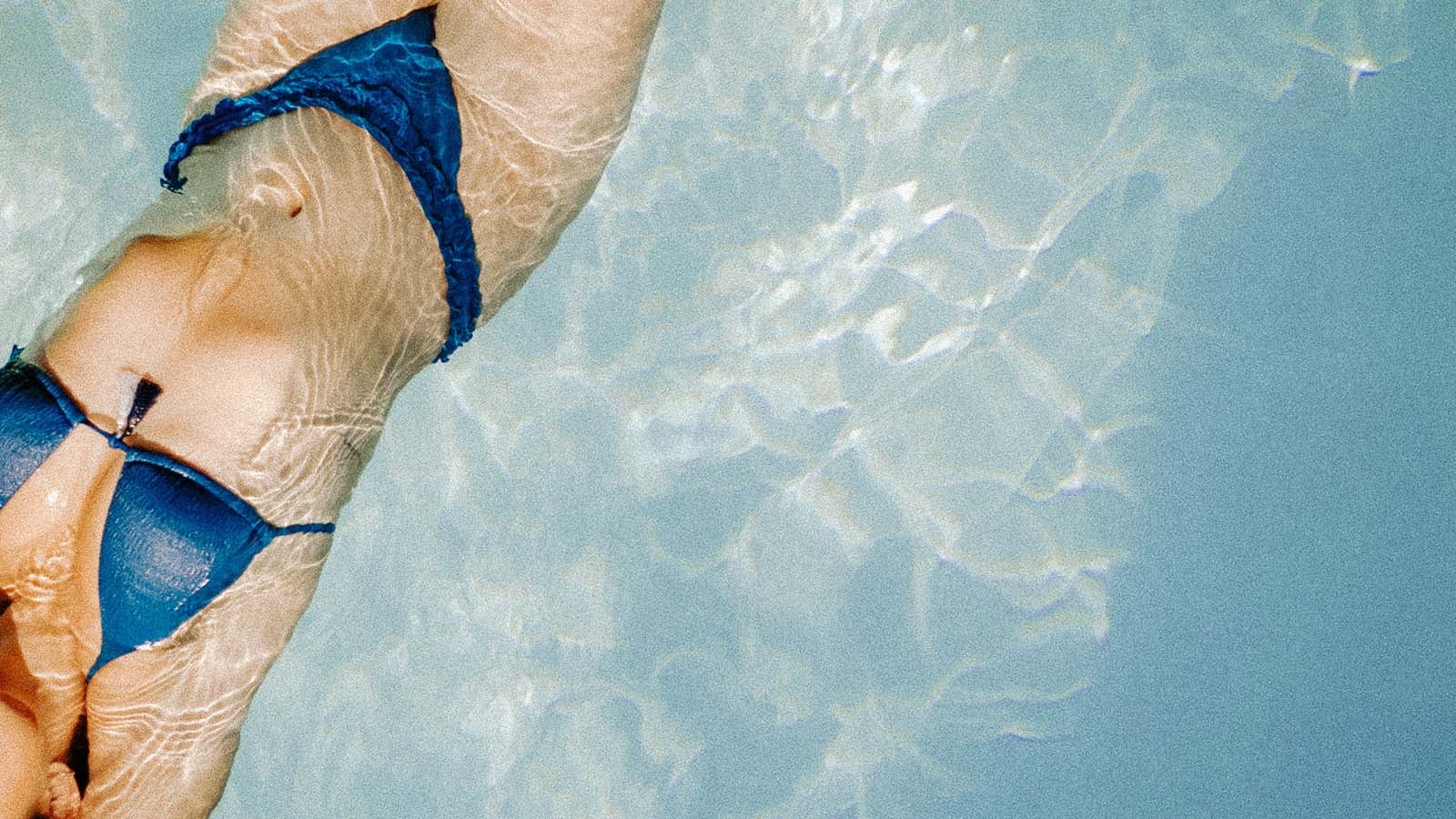 Quickies: Strangers in a Pool