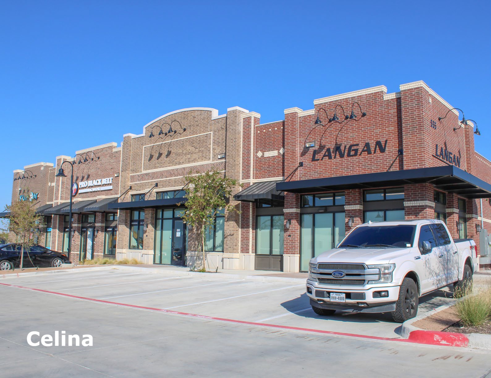 Eureka Business Group: Your Retail Navigator; Charting the Course for Retail Growth!